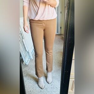Frame Classic Tan jeans